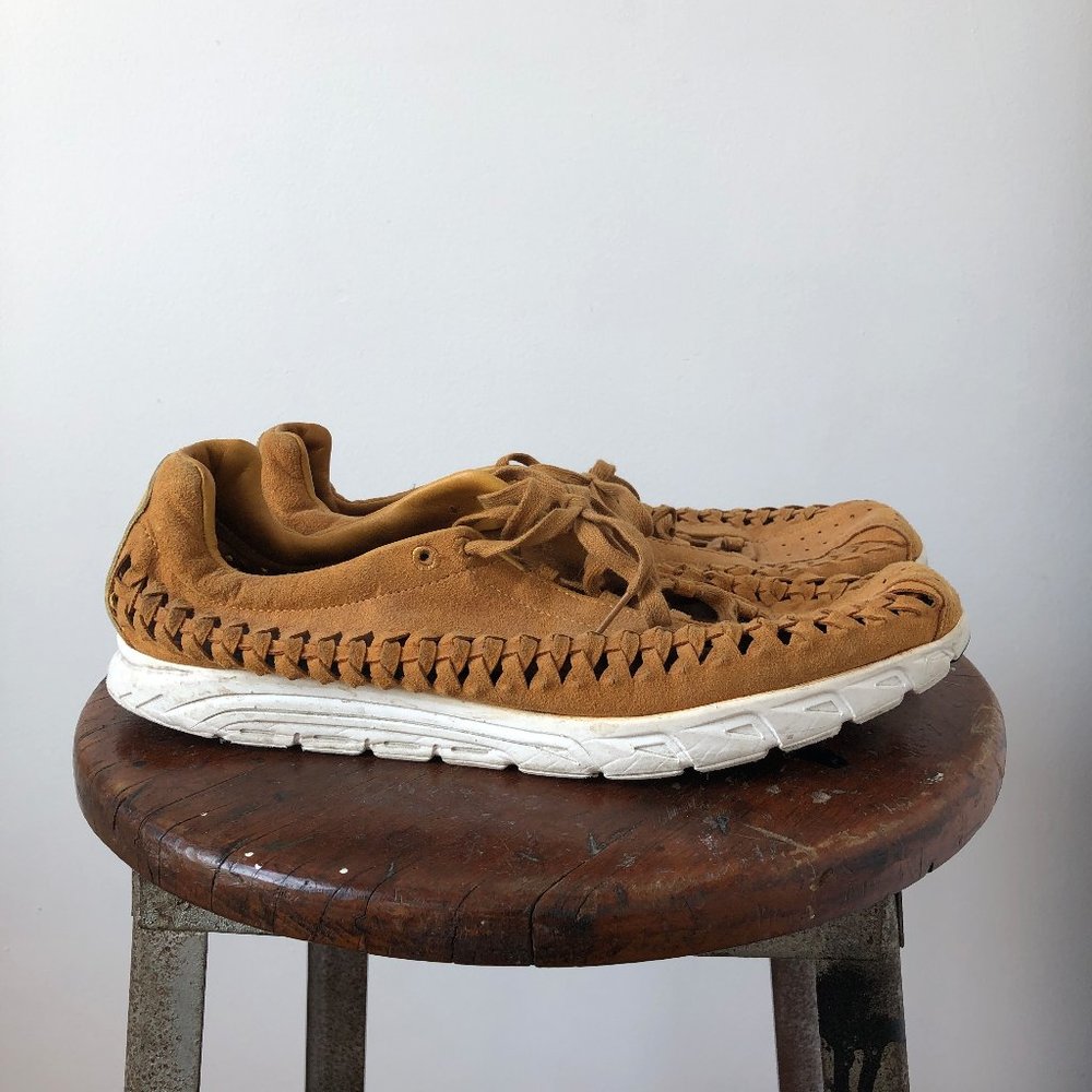 Nike Mayfly Woven Sneakers